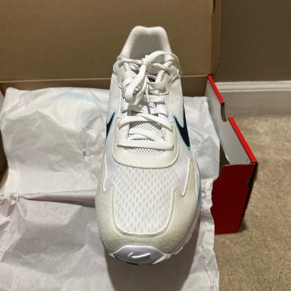Nike Air Max Solo Sneakers White/Black-Aquarius Blue Men\'s Size 15 DX3666-103